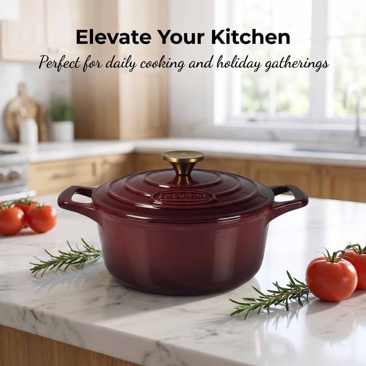 Cocotte Ovale en Fonte Émaillée La Cuisine – 5 L, Canneberge, Bouton Doré, Induction