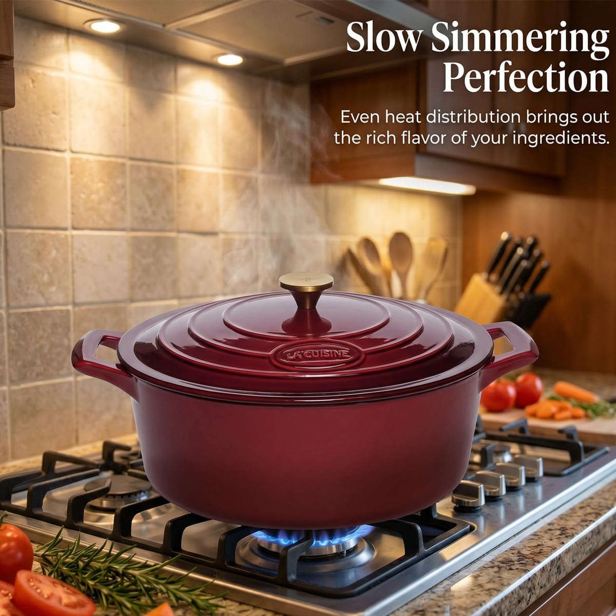 Cocotte Ovale en Fonte Émaillée La Cuisine – 5 L, Canneberge, Bouton Doré, Induction