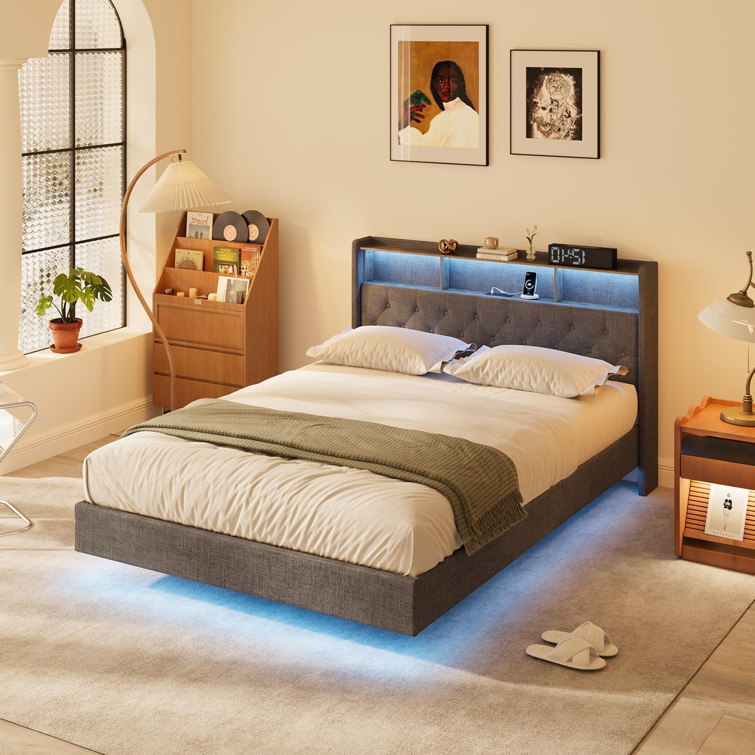 Lit Double 160 x 200 cm avec Éclairage LED & Prise Intégrée – Tête de Lit Capitonnée avec Rangement – Effet Flottant – Beige