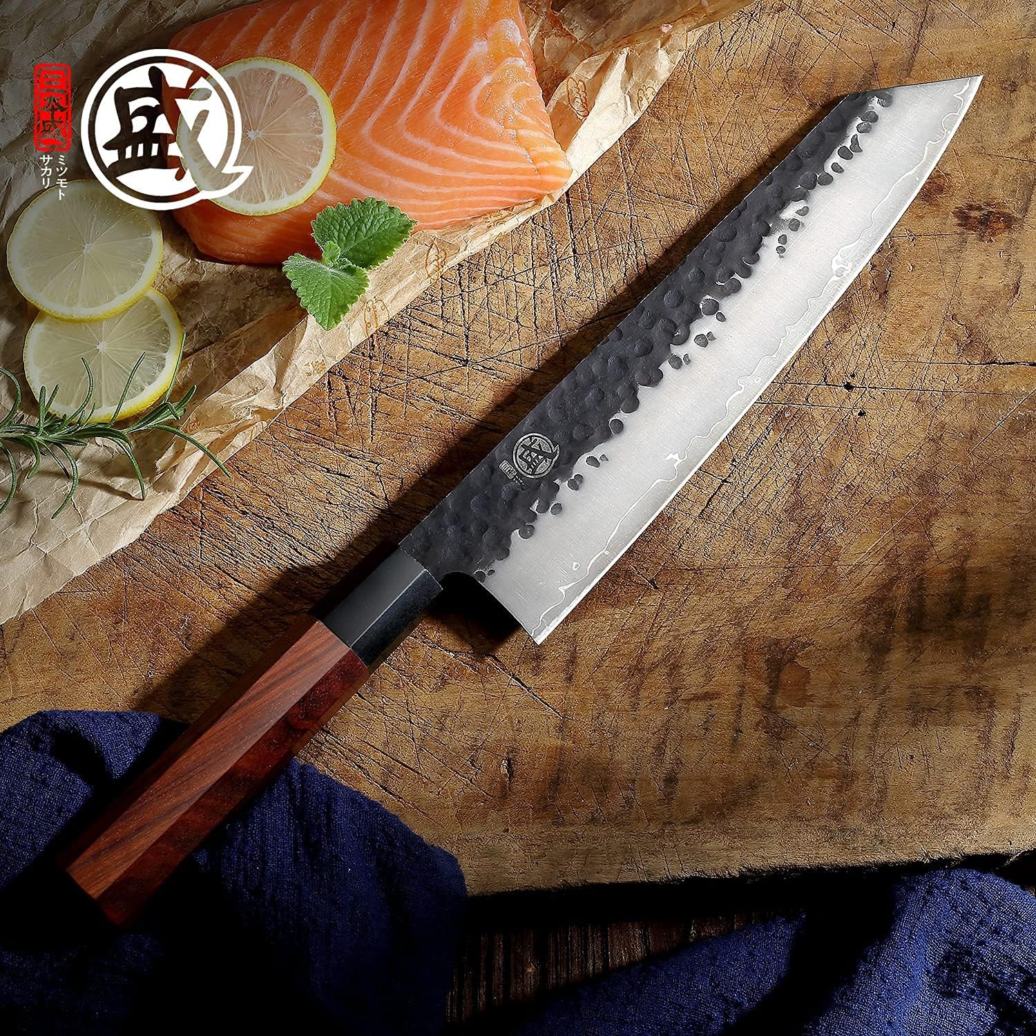 Couteau Gyuto Japonais MITSUMOTO SAKARI 22 cm – Forgé Main, Acier Haute Carbone, Bois de Rose